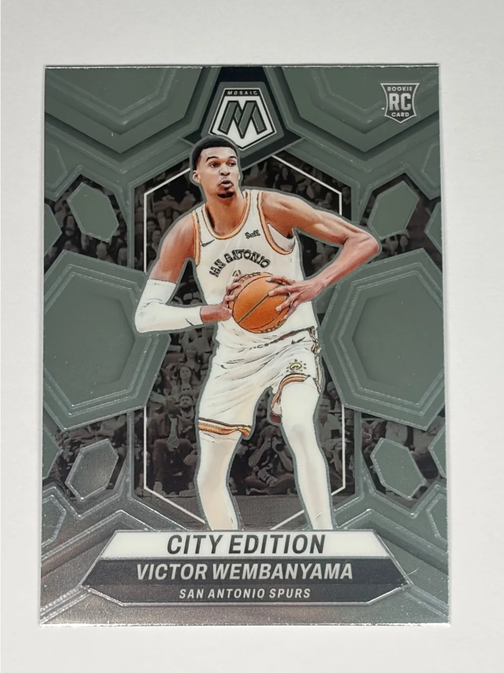 Victor Wembanyama Rookie Card - Panini Mosaic - City Edition #282